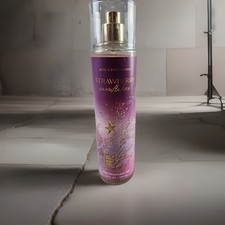 Bath Body Works Strawberry Snowflakes Fine Fragrance Body Mist 8 oz