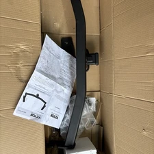 Class 3 Trailer Hitch, 2-Inch Receiver, Q455B Steel Tube Frame, Black 295