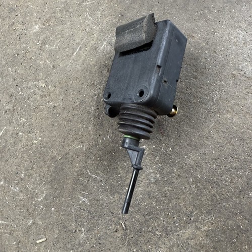 BMW E36 Fuel Door Lock Actuator Gas Flap CENTRAL LOCKING SYSTEM M3 328 325 - Picture 4 of 6