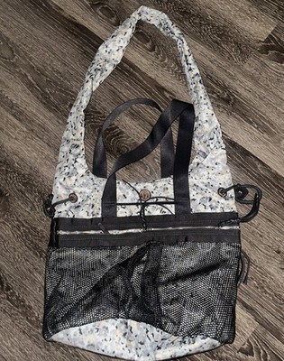 lululemon on the go bag NWT Lululemon City Essential Go Getter Women Bag 2.0 25L Black   conSHINEment