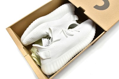 Size 11 - adidas Yeezy Boost 350 V2 Low Cream White / Triple