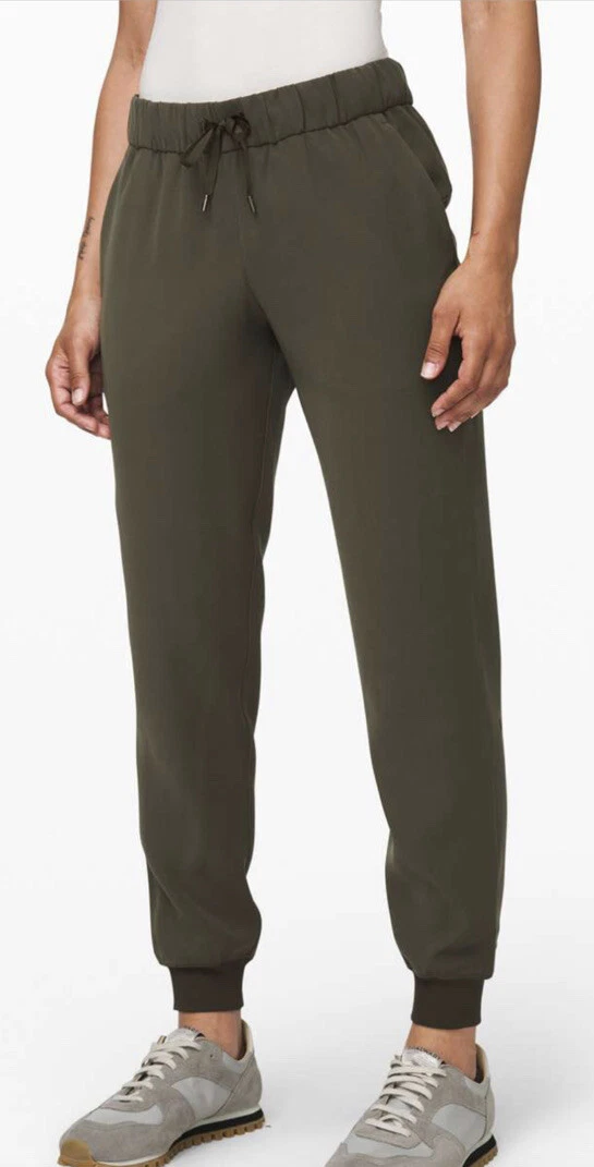 LULULEMON On The Fly Jogger Pants in Dark Olive Green Size 4 Womens #W5BZDS