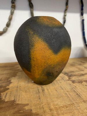 Judith Fisher Vase Studiokeramik Raku Nachkrieg zeitgenössische Keramik