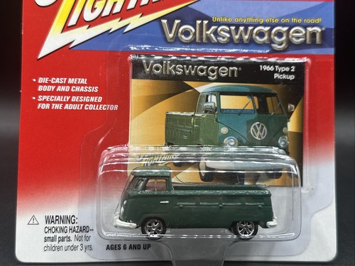 2002 Johnny Lightning VOLKSWAGEN GREEN 1966 TYPE 2 PICKUP free shipping - Picture 2 of 4