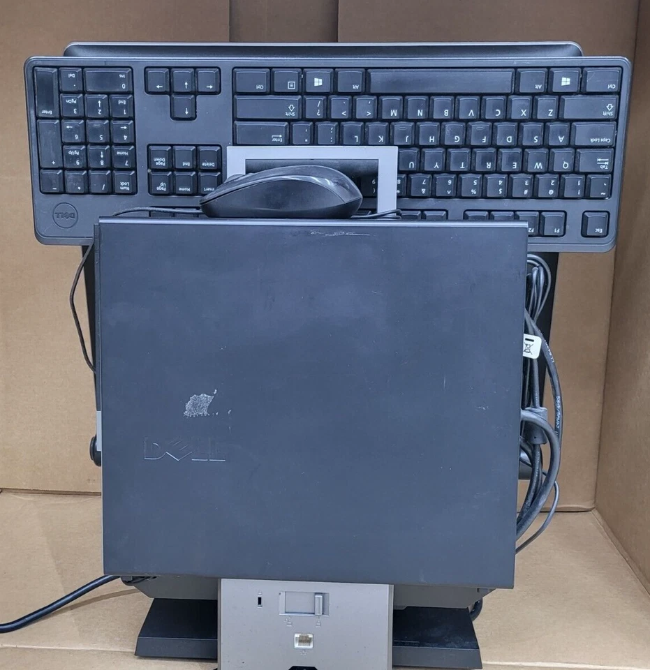 Dell Optiplex 7010 COMPLETE WORKSTATION (i7 3rd Gen) (250GB HDD, 4GB RAM) - Image 2 of 4