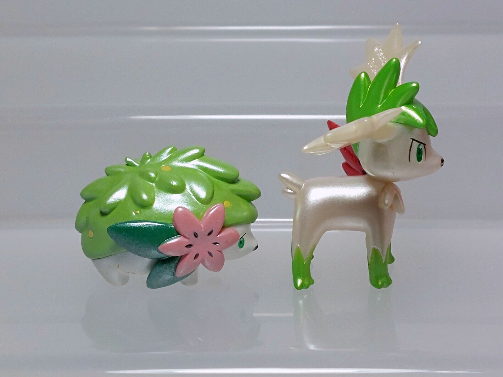 Takara Tomy Monster Collection Select Vol.1 Shaymin Sky Form Character