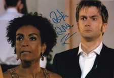 ADJOA ANDOH signed Autogramm 20x30cm DOCTOR WHO in Person autograph COA