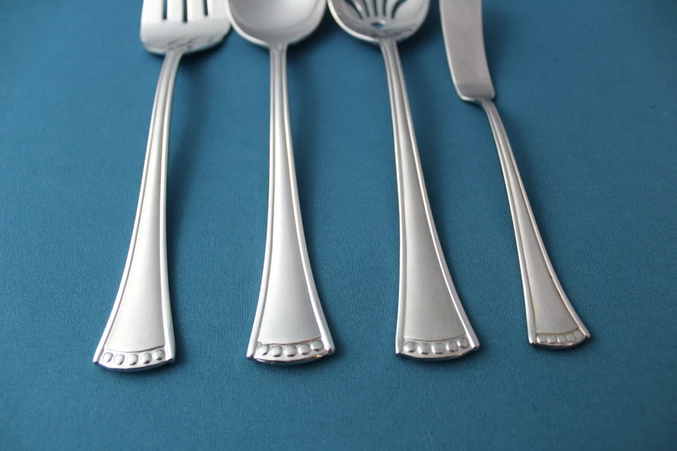 4 piezas cucharada para servir tenedor perforado Lenox BUTLERS DESPENSA ESMERILADA 18/8 China Foto 2 de 4