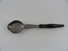 Vollrath Spoodle 3 oz Strainer Portion Serving spoon 64223 Long Handle Stainless