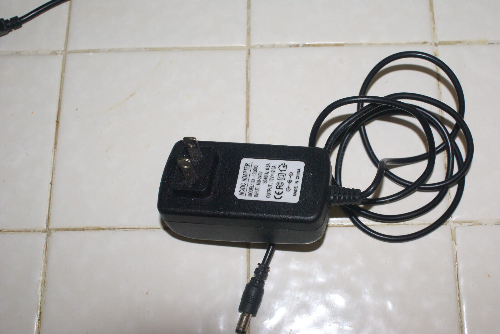 input 100-240v ac 50-60hz output 12v