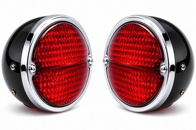 Oldtimer Rücklicht rote Linse schwarze Karosserie Chromring passend für Jeep ...
