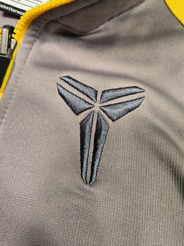 Nike Kobe Bryant Mujer’s Chaleco Sin Mangas Gris Amarillo Cremallera Completa Baloncesto Talla S - Imagen 4 de 8