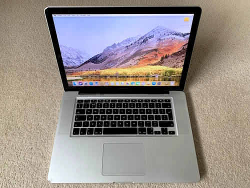 MacBook Pro 15 inch 2.0GHz 4GB RAM 1TB Hard Drive Early 2011 A1286