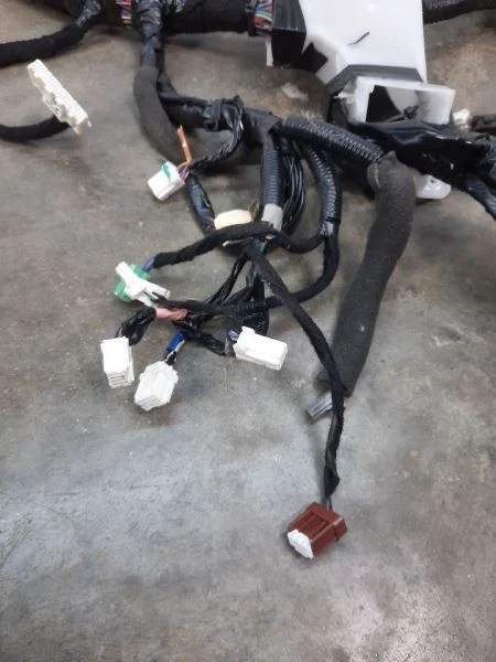 Arnés de cables de tablero 240109FS6C para Nissan Titan XD 2017 212758 M049 Foto 3 de 4