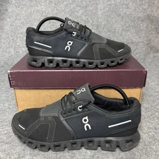 On Cloud 5 All Black Athletic Trainer Running Shoes Mens Size 9 US 59.98986