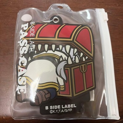 Frieren: Beyond Journey's End Mimic Carabiner Pass Case