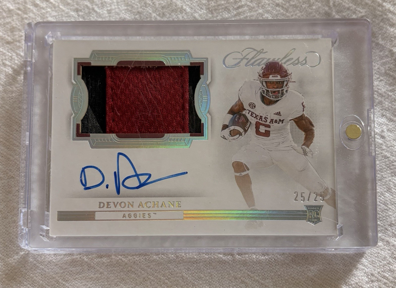 De'Von Achane Panini Flawless Collegiate Flawless Rookie Patch Autograph Horizontal #RPAHDEA Base
