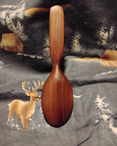 Hand Carved Wooden Eater / Spoon / Walnut Eater. Select Walnut Hand Finished - Picture 3 of 7