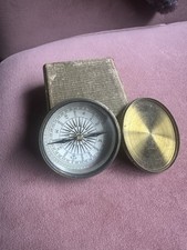 Elegant Antique Brass Pocket Traveling Compass – Late 19th/Early 20th Century