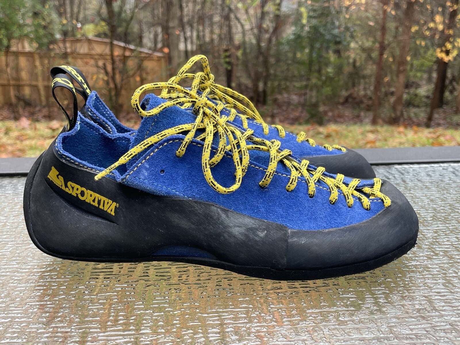 La Sportiva Italy Made Women’s 41.5 Blue Suede Rock Climbing Bouldering