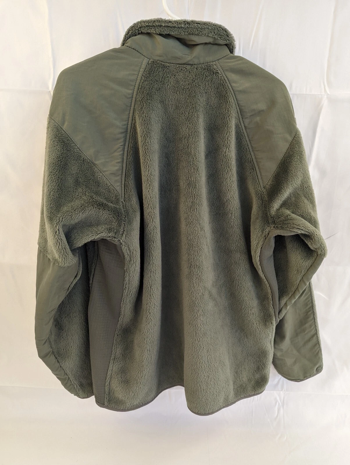US Military Gen III Polartec 100 Cold Weather Fleece Jacket Green GC - product detail image 3