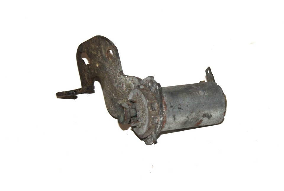 GM IDLE STOP SOLENOID W/BRACKET For Quadrajet 197174 1114450 Not