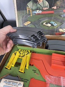 IDEAL MOTORIFIC ALCAN HIGHWAY TORTURE TRACK SET WITH T-Bird nice Complete BOXED