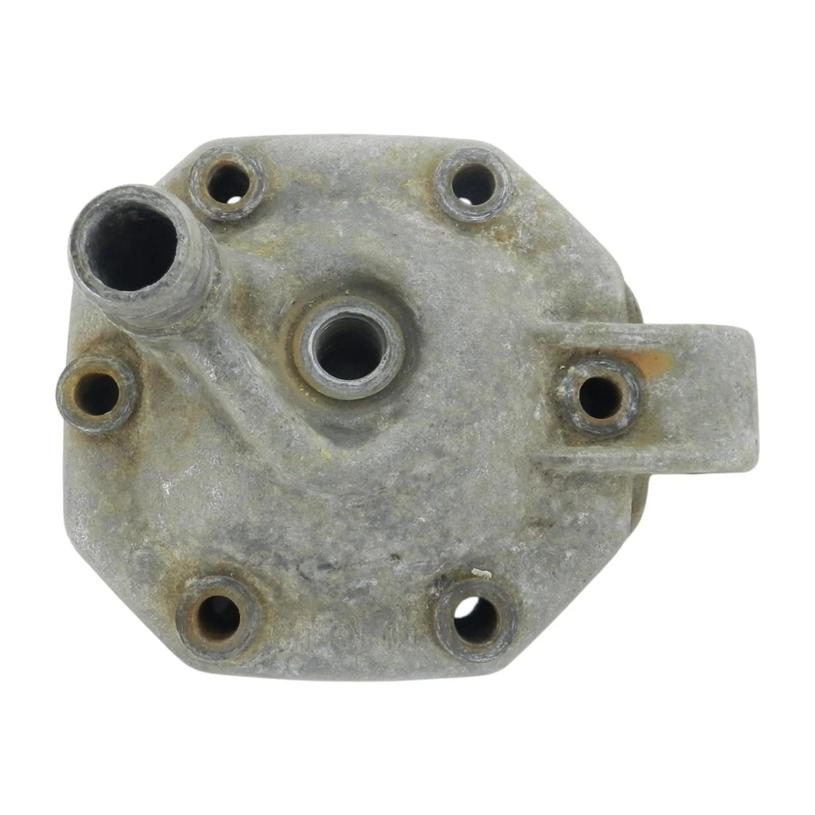 1983 KAWASAKI KX250 ENGINE CYLINDER HEAD TOP END COOLANT OUTLET 11001-1110