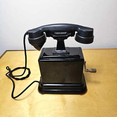 Antique Ericsson Railway Hand Crank Telephone