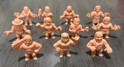 SUPER 7 M.U.S.C.L.E. MEN - WWE Wrestlers - 11 Of 12 Figures- Missing Andre