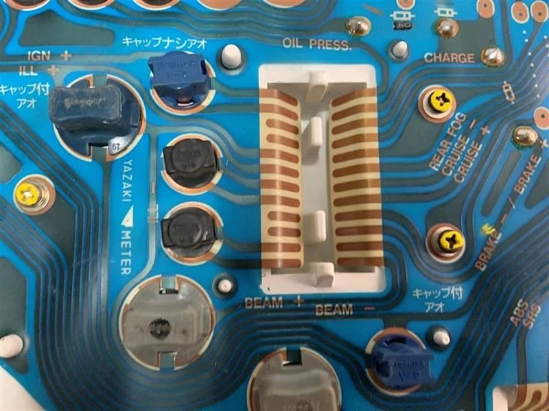 Speedometer Cluster Without Tachometer Black Face Fits 99-02 MIRAGE 3827135 - Image 3 of 4