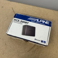 Alpine KCE-300BT Bluetooth Interface Adapter w/ Data Cable New In Box