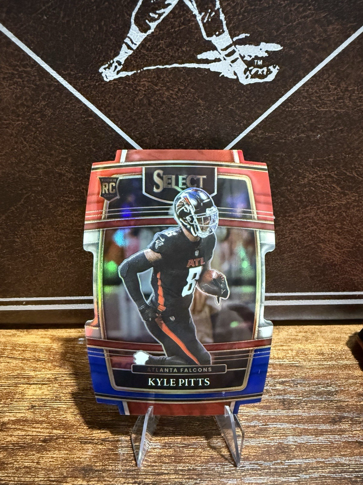 2021 Panini Select - Concourse Kyle Pitts #46 Red & Blue Prizm Die-Cut (RC)