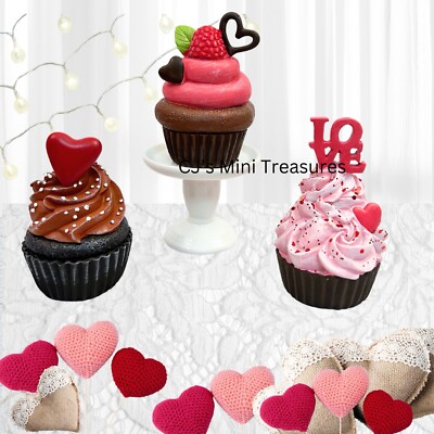 Cupcakes And Cashmere Valentines Day Cupcakes Set Of 3 Chocolate Pink Pastel New