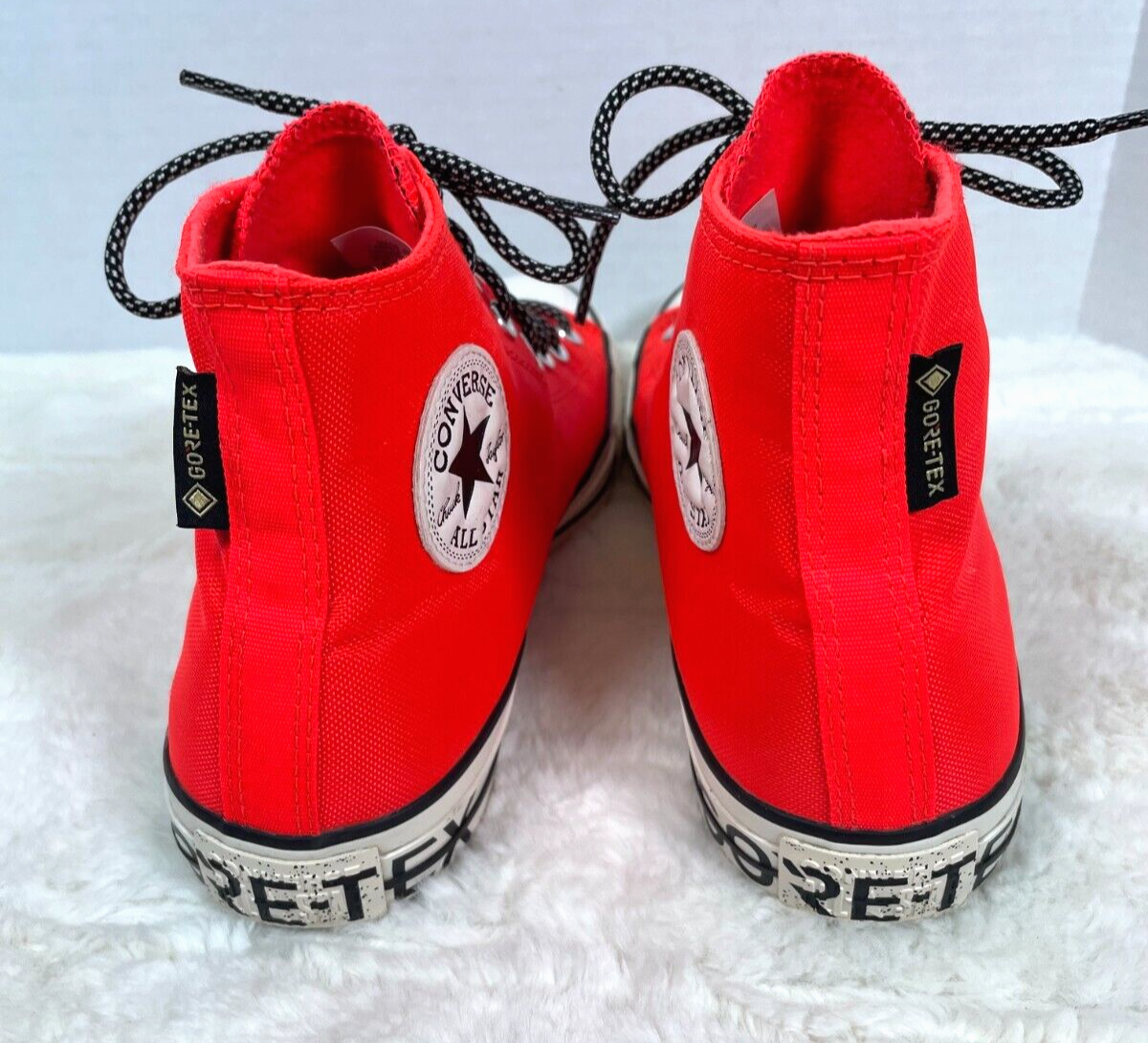 Converse Chuck Taylor CTAS Gore-Tex Soho Survivor Crimson 