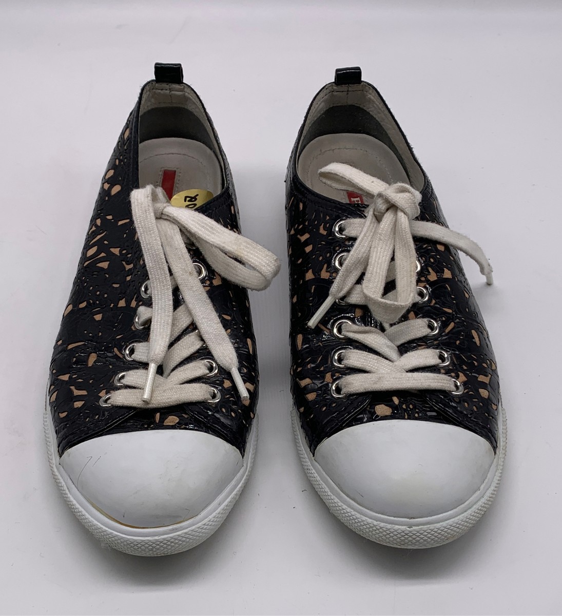 PRADA ブラック/ホワイト 38 Prada Womens Black Leather Laser Cut Lace Up White Cap Toe