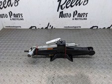 2018-2025 MITSUBISHI ECLIPSE CROSS REAR EMERGENCY SCISSORS JACK W/ TOOL  1169818
