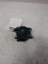 2016 Land Rover LR4 Grey Left Fog Light Assembly OEM LR057400 139K Miles