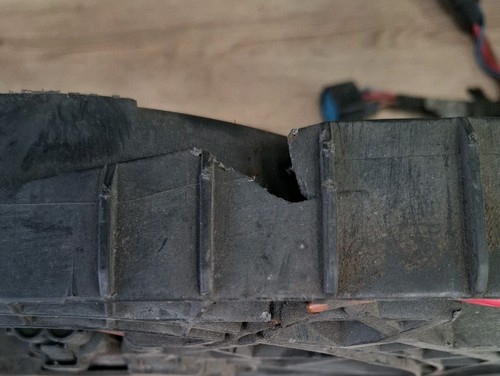MERCEDES VITO 2010 DIFFUSER RADIATOR FAN DIESEL P0214003 2100 - Picture 6 of 7