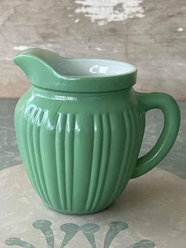 Vintage Jade Green Ribbed Creamer 8 oz. Milk Pitcher 1940’s Kix Cereal Promotion