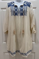 Tea & Cup Ivory Embroidered Mini Dress MEDIUM Lined 3/4 Roll Tab Sleeve Coastal