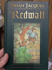 Redwall: The Illustrated Collectors Edition by Brian Jacques Ships from Canada