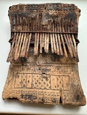 251116 - Extremely old & Rare African Kisanji  a lamellaphone from Congo.