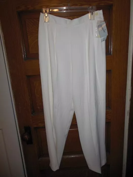 Ladies NWT Jaccqueline Ferrar Winter White(Ivory) Dress Pants 12