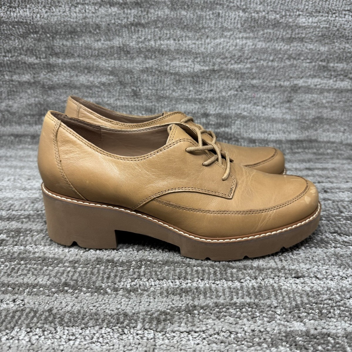 Naturalizer Women's Darry Lace Up Loafers Toffee Brown Size 10M