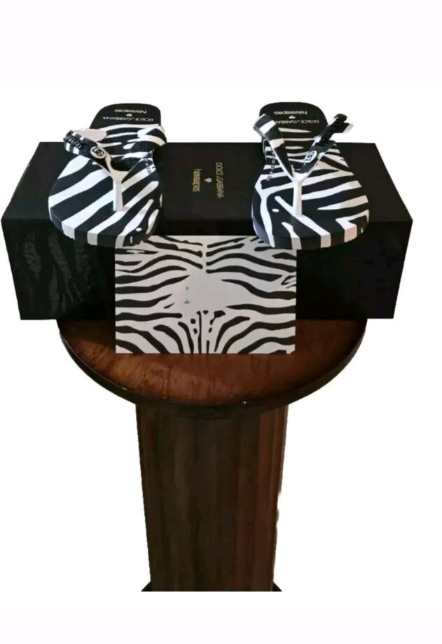 Dolce & Gabbana Havaianas Zebra Print Flip Flops Size 6W/5M