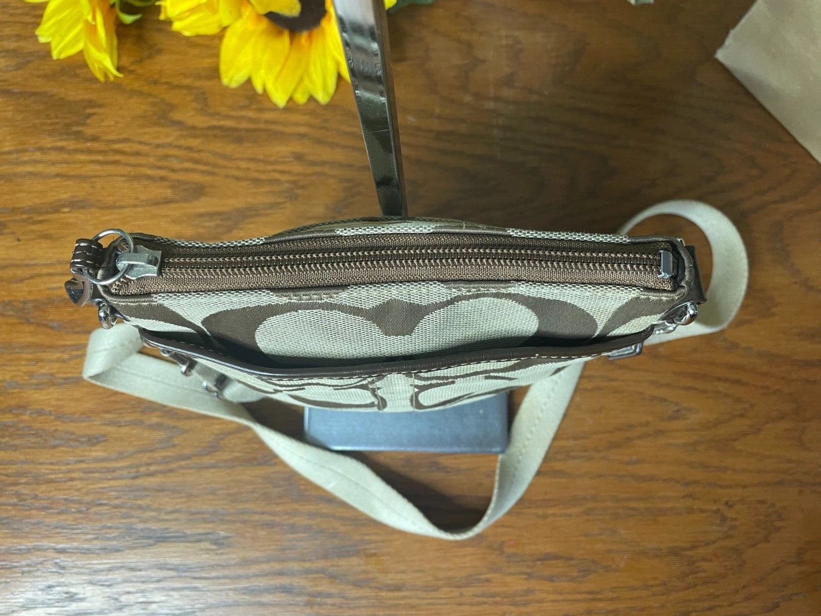 BORSA A TRACOLLA COACH KAKI SIGNATURE SWINGPACK A RIGHE BORSA A TRACOLLA BORSETTA