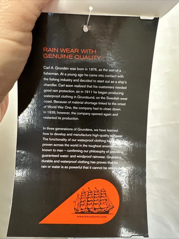 Grundens Brigg Hooded Jacket 40 Tall XXLarge White - Image 3 of 3