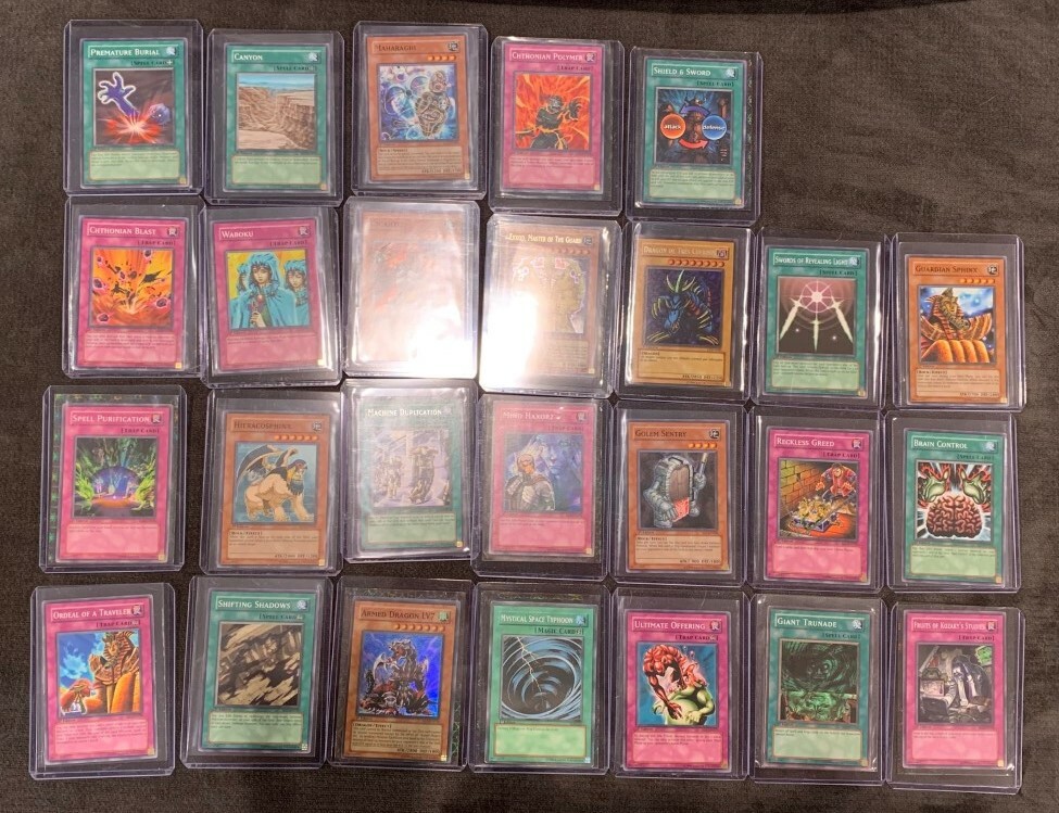 Lot of 26 yugioh 1st edition Different Cards