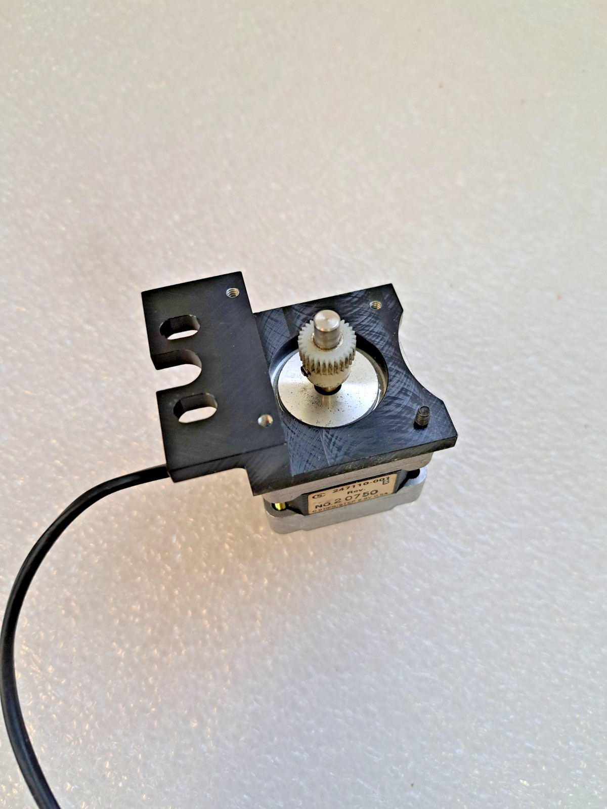 247110-001 STEPPER MOTOR for Electroglas 248057-001 Wafer Transfer Assembly